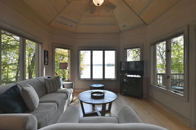 $848,000 | 1516 East Orchard Beach Lane, Rice Lake, WI 54868