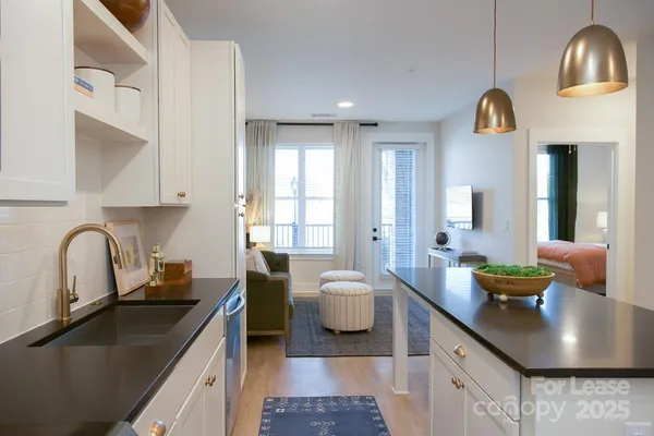 $3,900 | 6010 Jasmine Lane, Unit CH, Charlotte, NC 28262