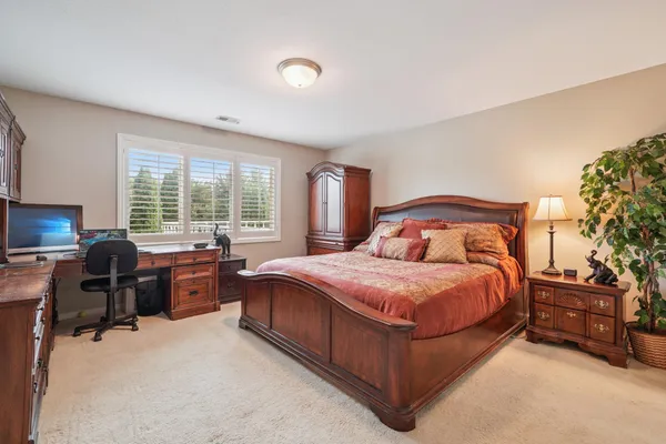 $227,000 | 8621 Basswood Road, Unit 23, Eden Prairie, MN 55344