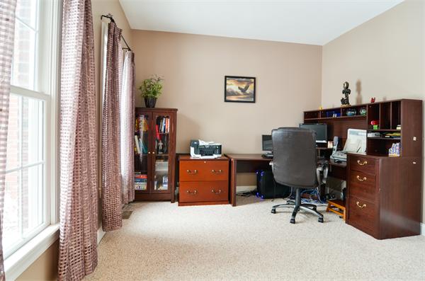 6 Mohawk Path Holliston, MA 01746 - Photo 10 of 24 Gallery Image 10