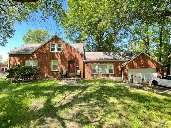 $149,900 | 3523 Elmhurst Drive, St. Louis, MO 63121
