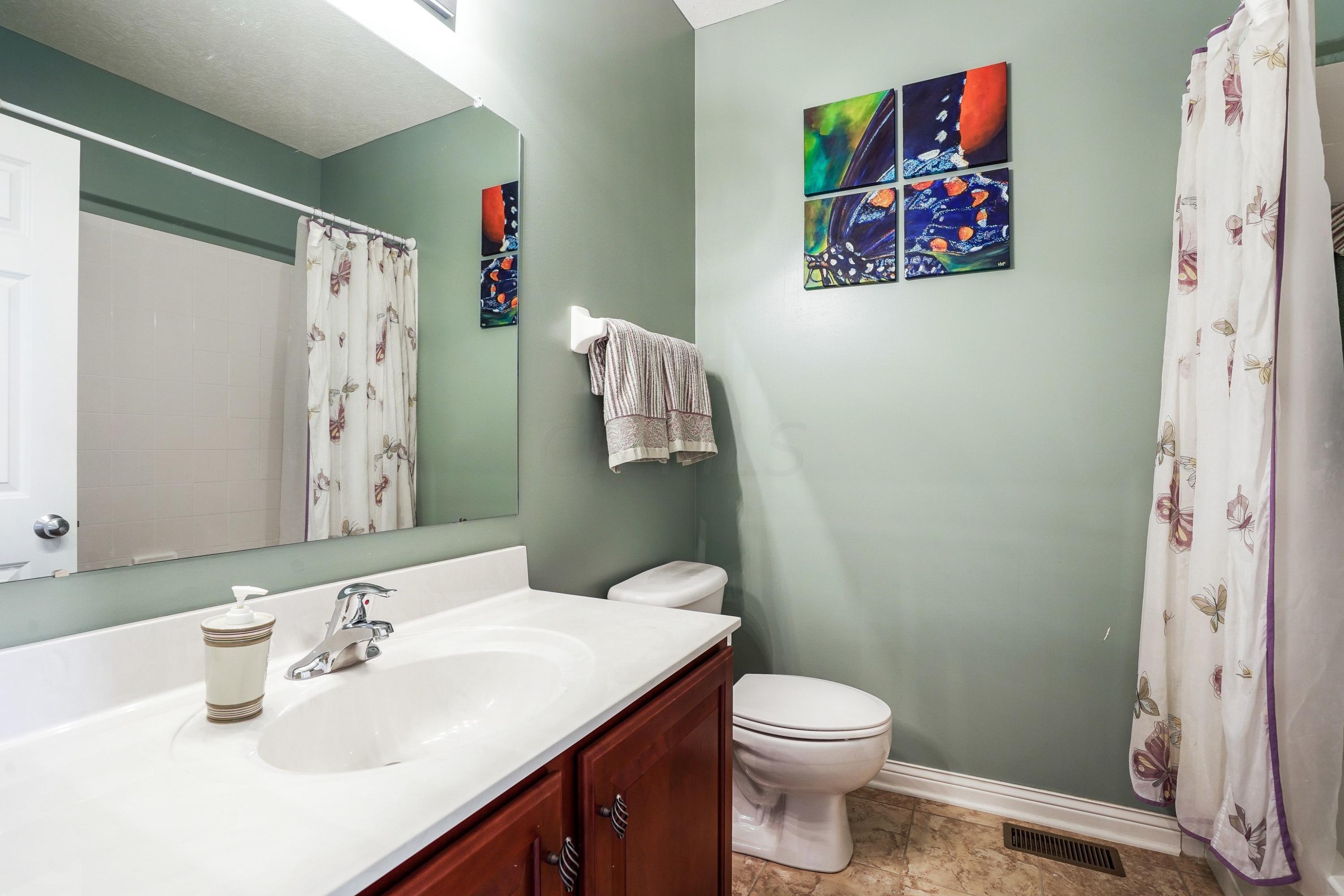 5613 Lantos Road Dublin, OH 43016 - Photo 17 of 31 Gallery Image 17