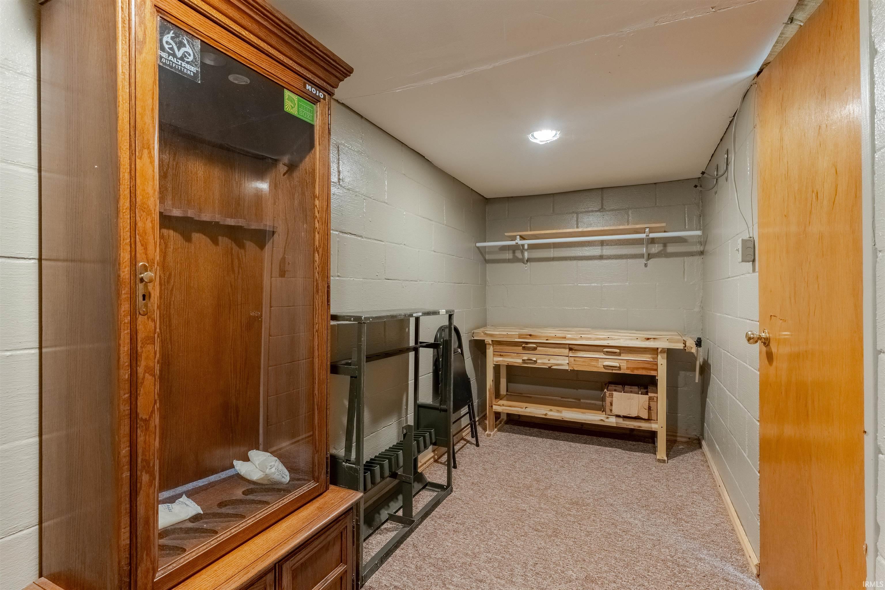 10300 Weinzapfel Road Mount Vernon, IN 47620 - Photo 11 of 36