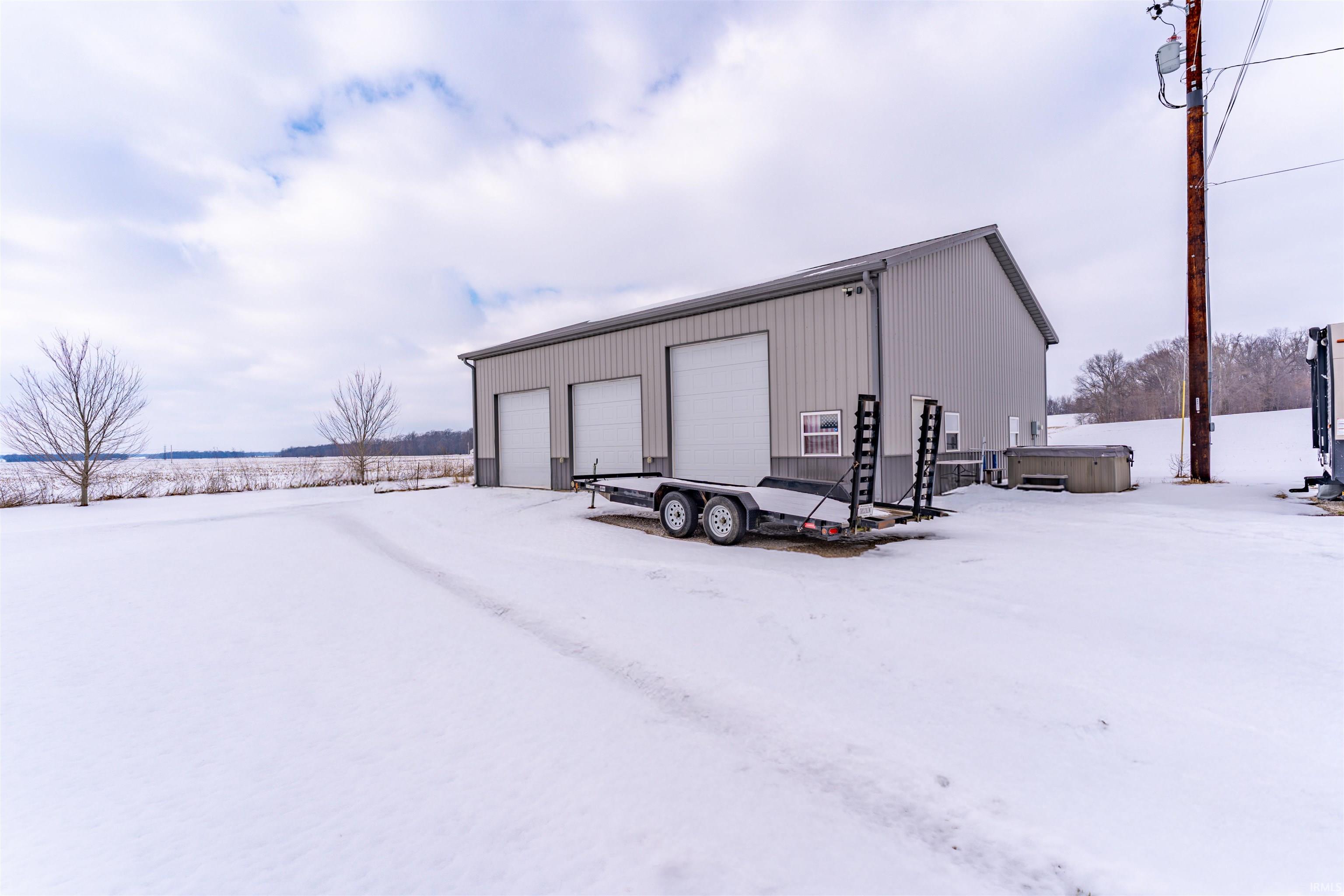 10300 Weinzapfel Road Mount Vernon, IN 47620 - Photo 2 of 36