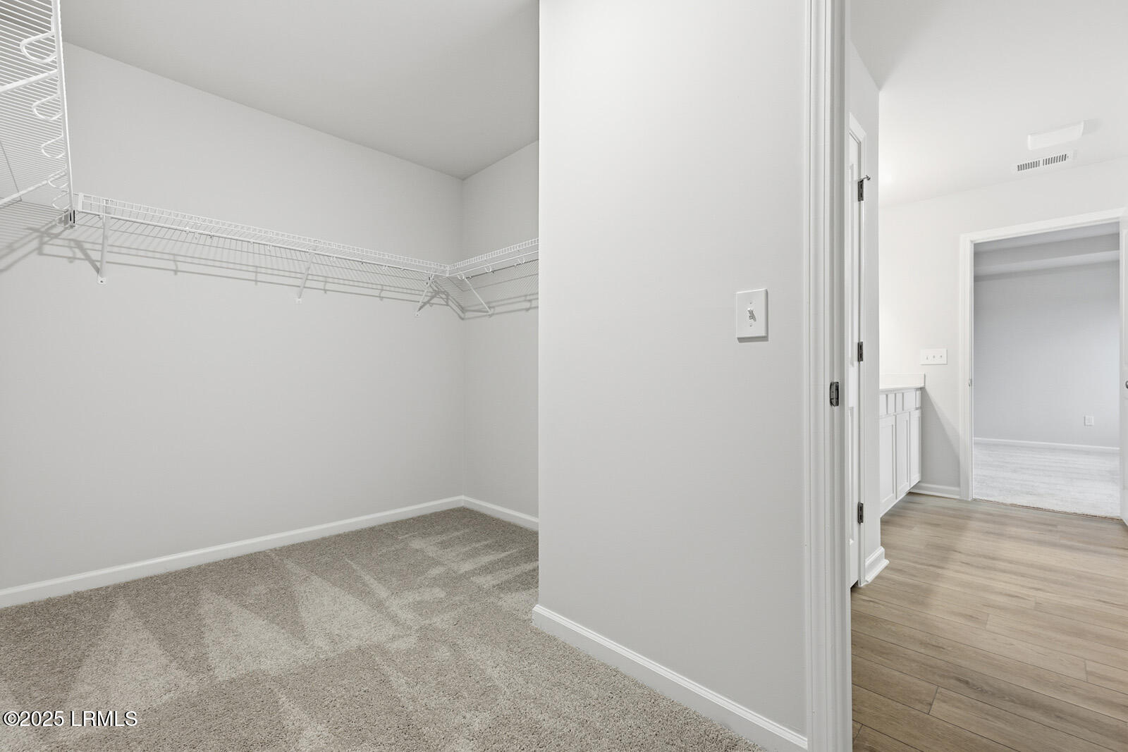 37 Landing Road Ridgeland, SC 29936 - Photo 18 of 25 Primary Closet