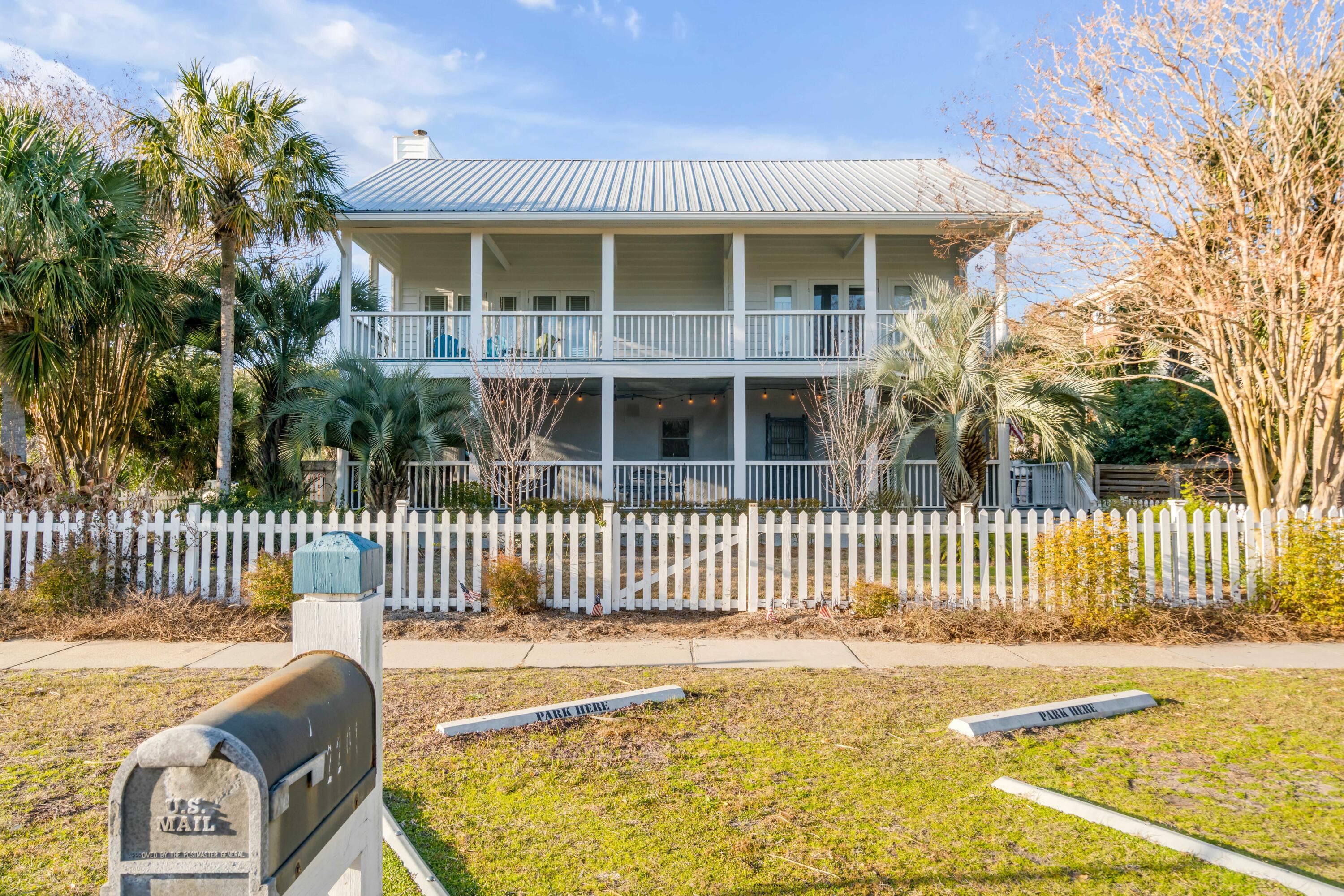 2201 Palm Boulevard Isle of Palms, SC 29451 - Photo 2 of 52 2201 Palm Blvd