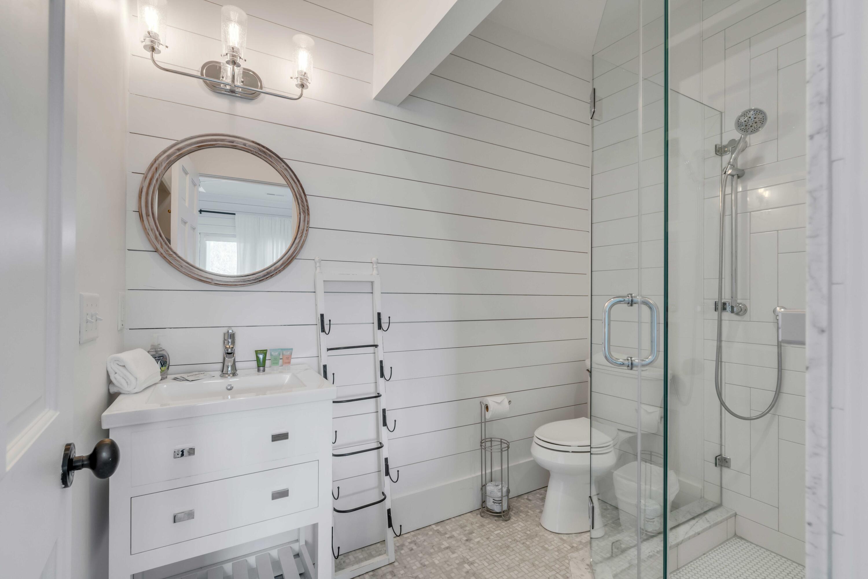 2201 Palm Boulevard Isle of Palms, SC 29451 - Photo 29 of 52 Upstairs EnSuite Bath 3