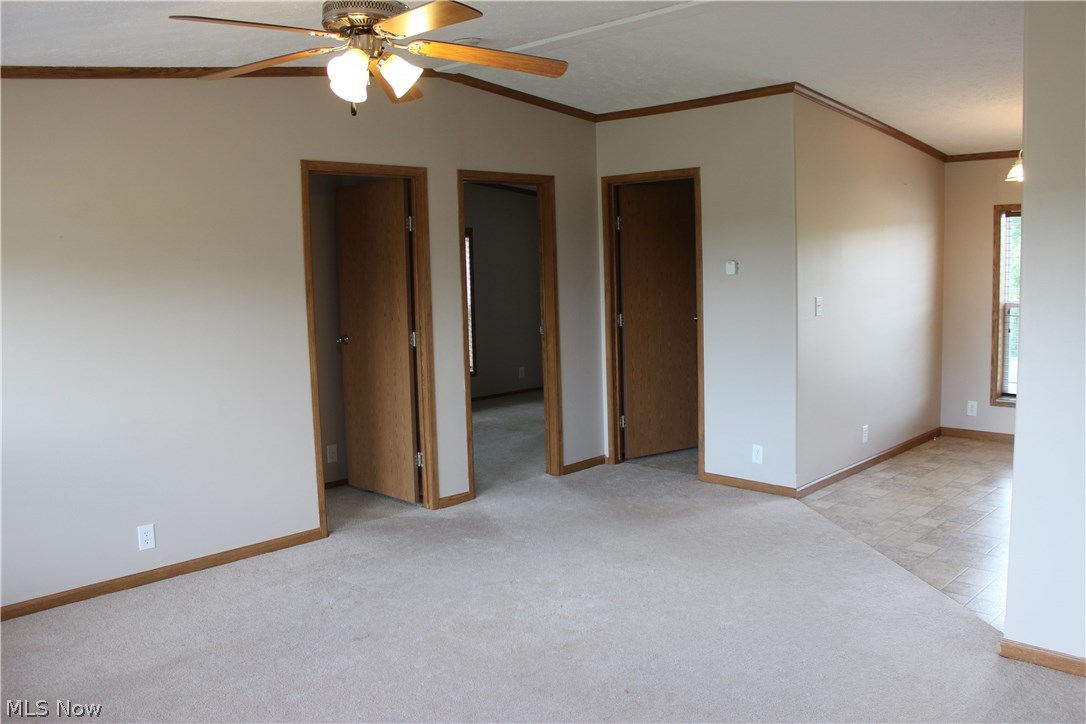 4105 Old Wheeling Road Zanesville, OH 43701 - Photo 3 of 18