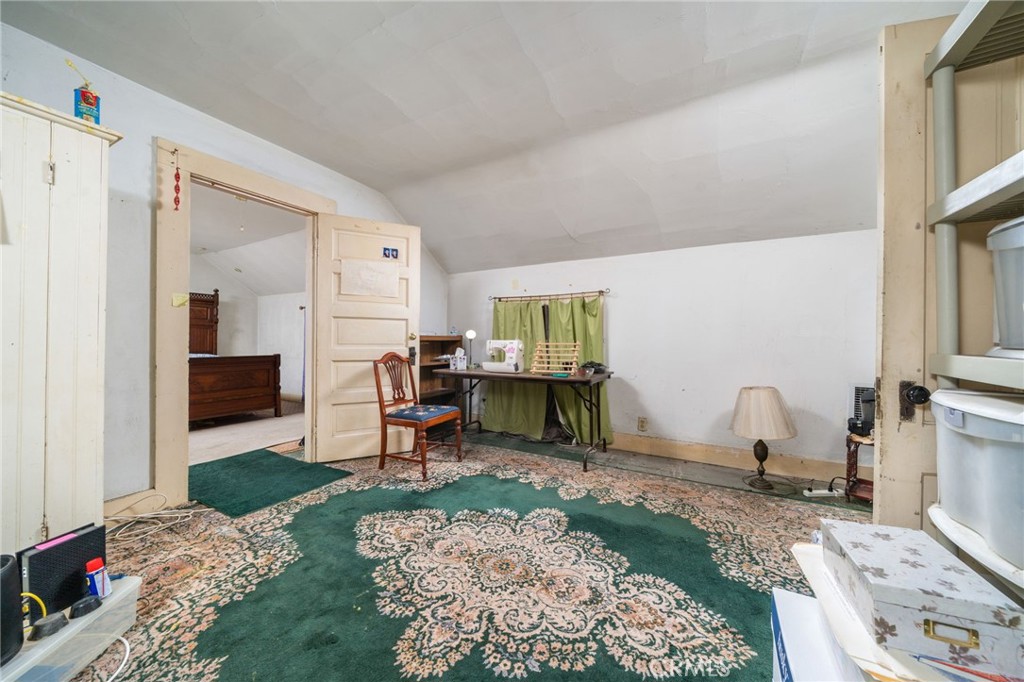 698 Terrace Road San Bernardino, CA 92410 - Photo 19 of 57