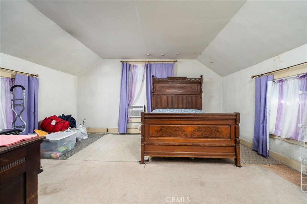 698 Terrace Road San Bernardino, CA 92410 - Photo 20 of 57