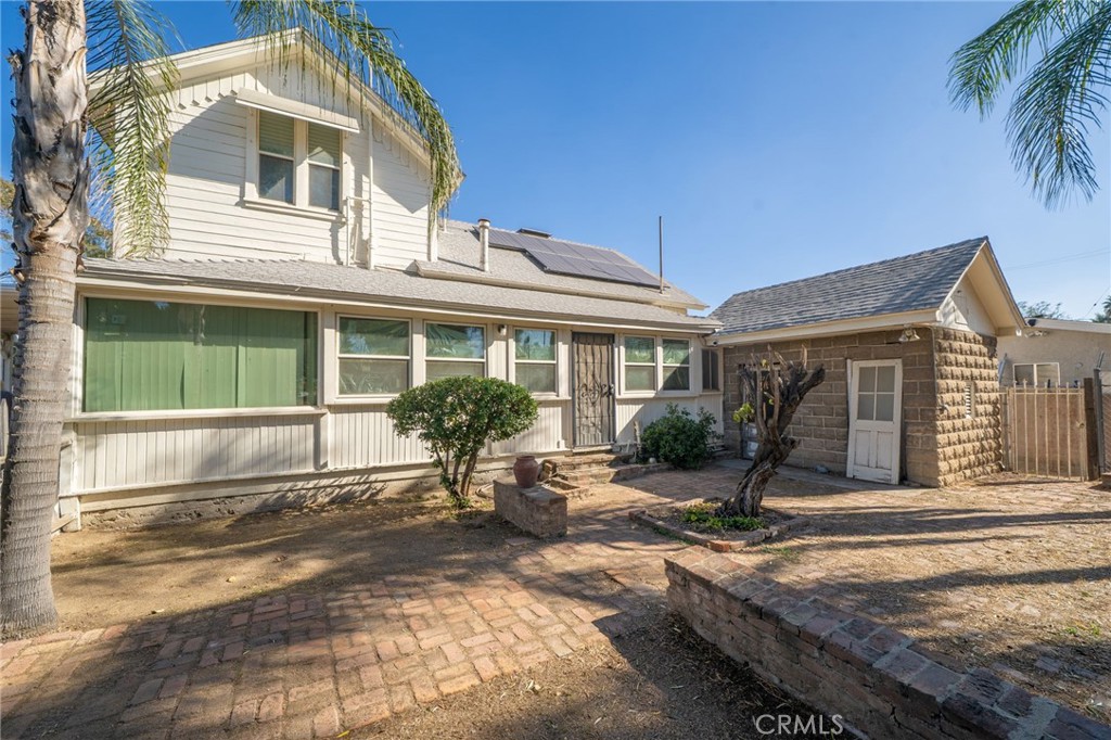 698 Terrace Road San Bernardino, CA 92410 - Photo 35 of 57