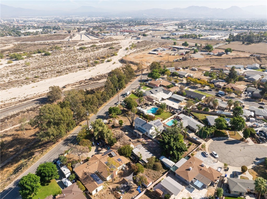 698 Terrace Road San Bernardino, CA 92410 - Photo 54 of 57