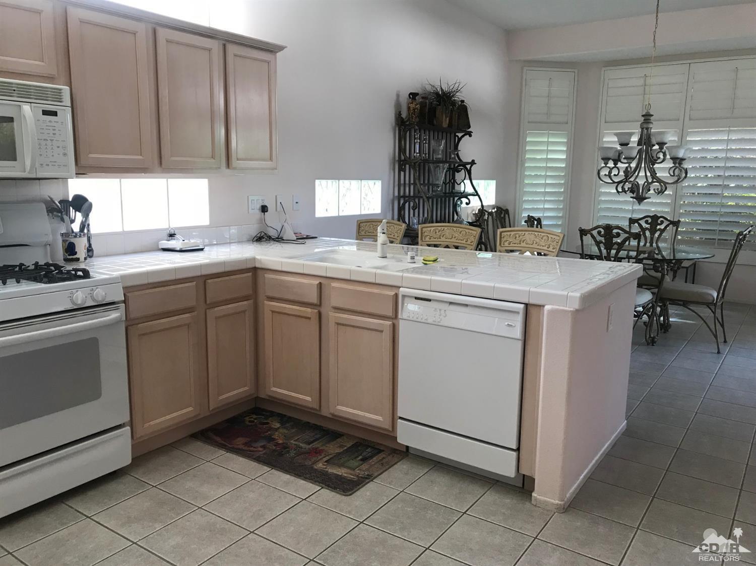 37339 Skycrest Road Palm Desert, CA 92211 - Photo 8 of 15 Kor 8