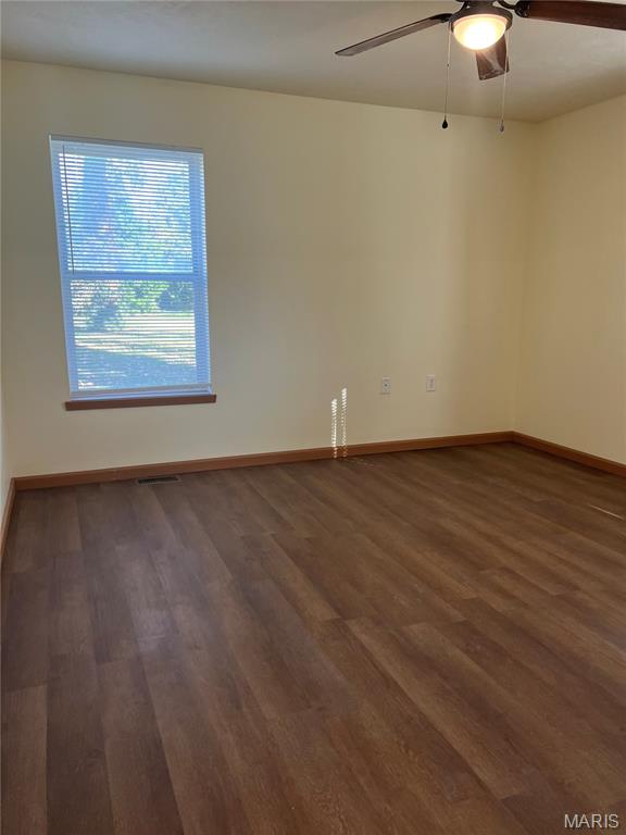 2310 East Kansas Street Springfield, IL 62703 - Photo 6 of 12