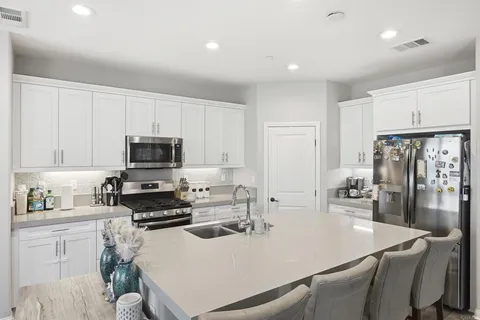 $1,025,000 | 1108 Camino Prado, Chula Vista, CA 91913