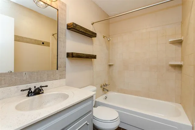 $2,500 | 2517 Rosewood Drive, Mesquite, TX 75150