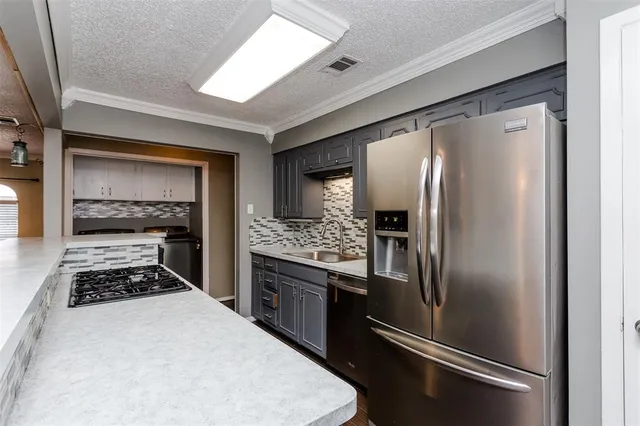 $2,500 | 2517 Rosewood Drive, Mesquite, TX 75150