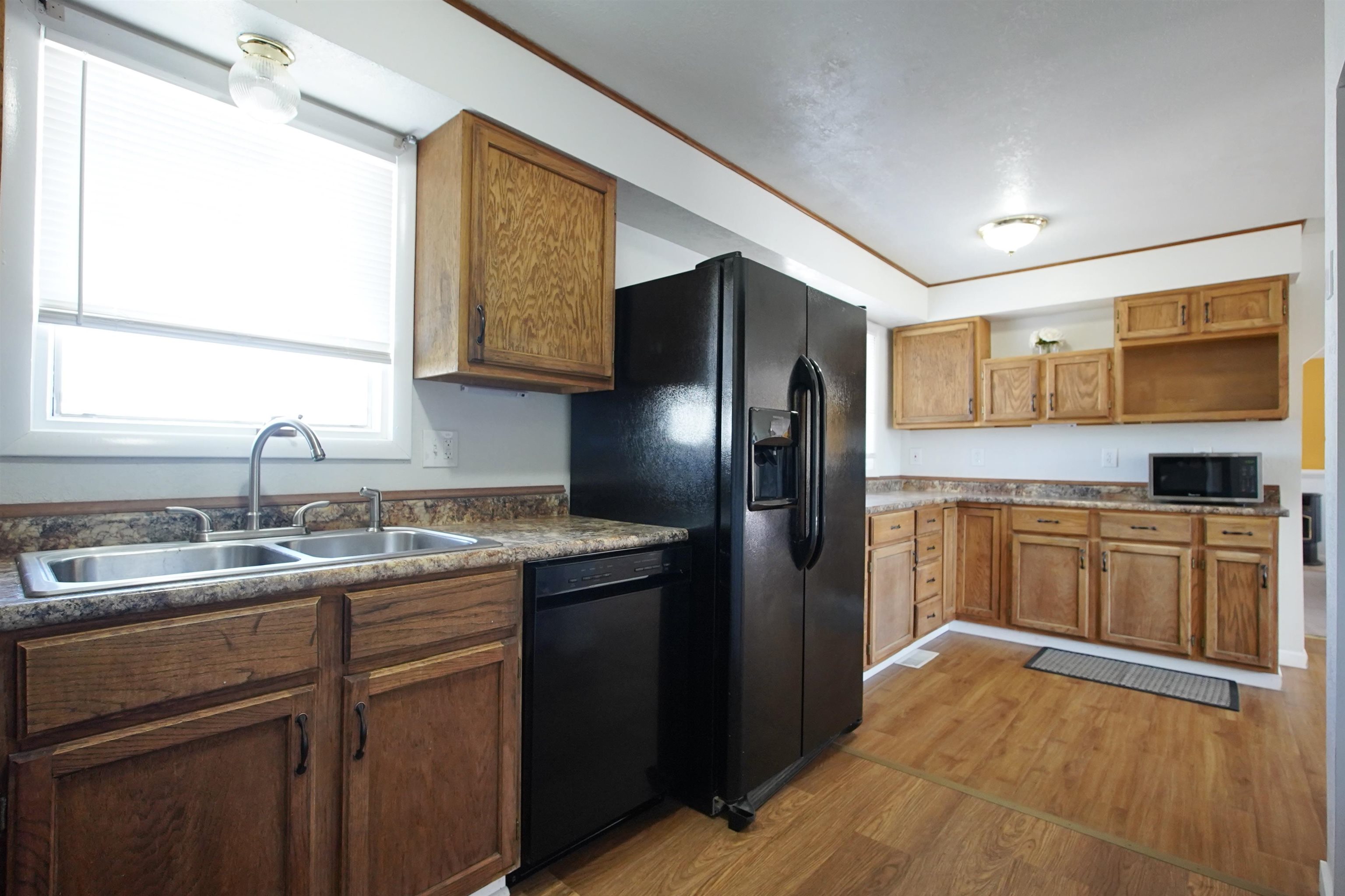 4404 Trails End Bar Nunn, WY 82601 - Photo 2 of 46