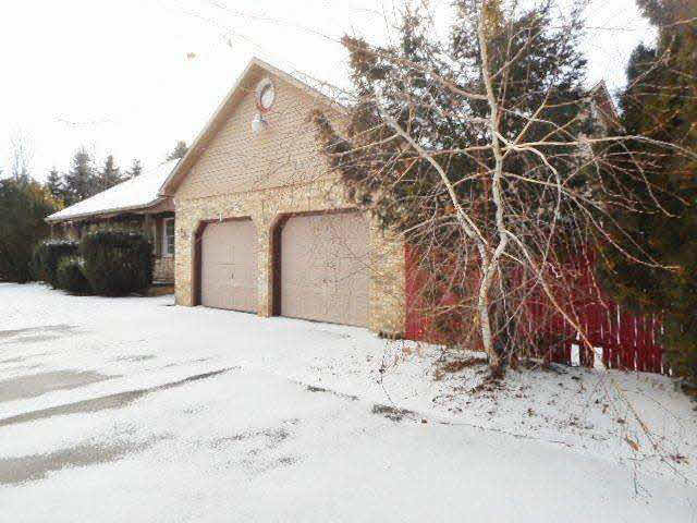16430 Whitaker Road Linden, MI 48451 - Photo 14 of 24 20457574-13.JPG