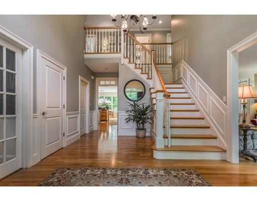 28 Redington Road Needham, MA 02492 - Photo 4 of 33