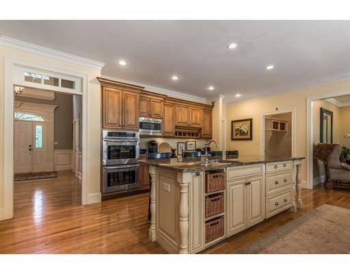 28 Redington Road Needham, MA 02492 - Photo 9 of 33