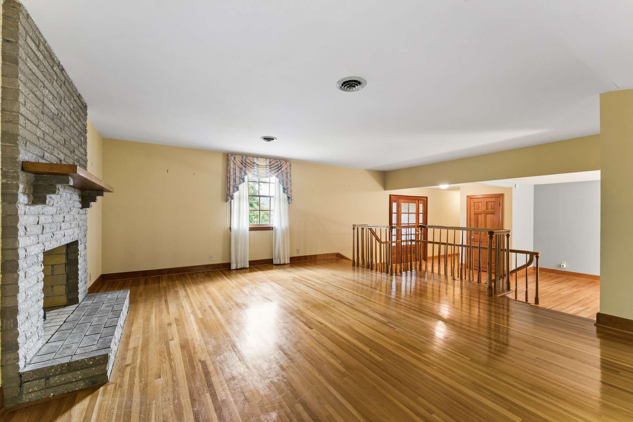 1091 Hidden Valley Road Franklin, TN 37069 - Photo 7 of 44 Gallery Image 7