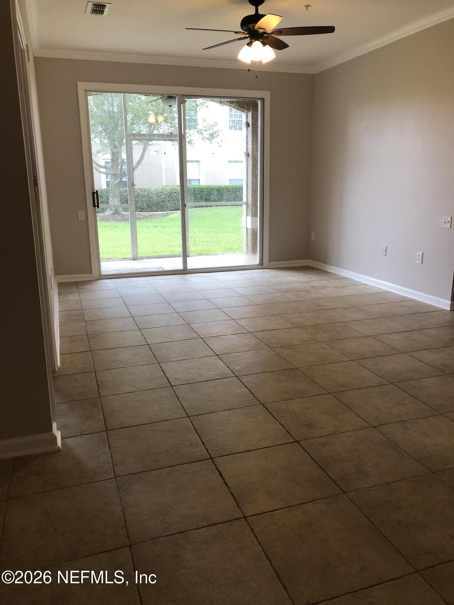 7990 Baymeadows Road, Unit 803 Jacksonville, FL 32256 - Photo 7 of 23 Living Room