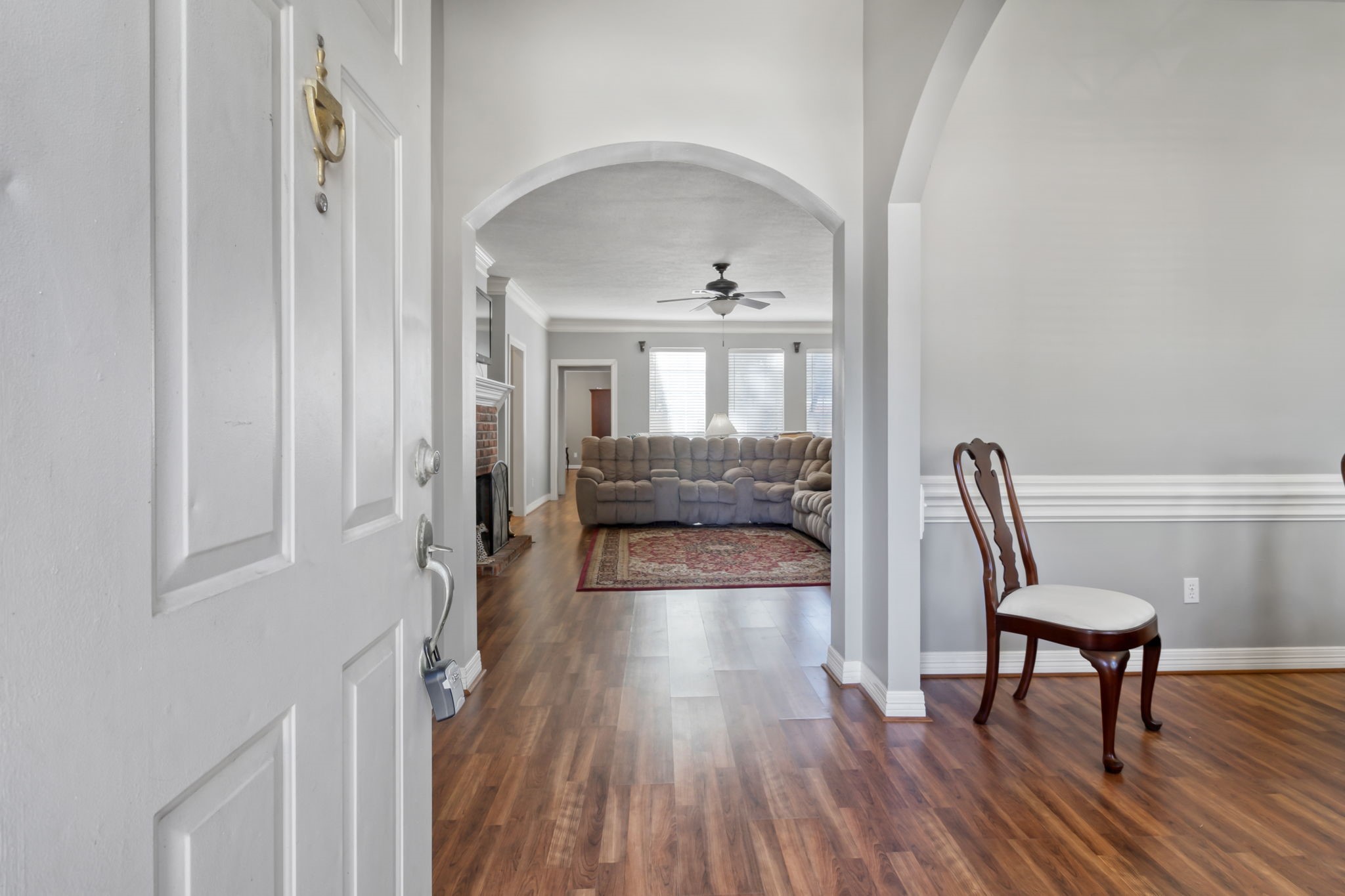 18106 Briden Oak Court Spring, TX 77379 - Photo 4 of 31 a view of a livingroom with furniture and wooden floor