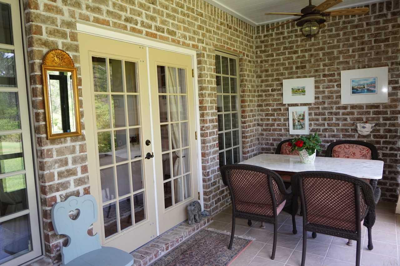 2292 Valley Road Navarre, FL 32566 - Photo 11 of 50 Gallery Image 11