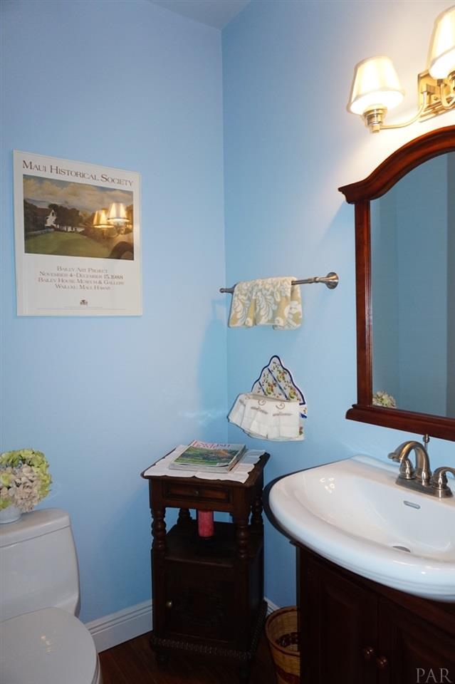 2292 Valley Road Navarre, FL 32566 - Photo 13 of 50 Gallery Image 13