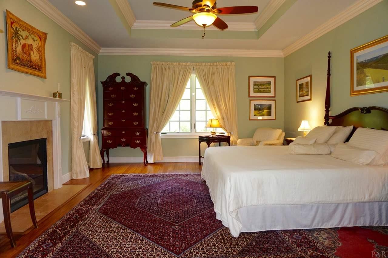 2292 Valley Road Navarre, FL 32566 - Photo 17 of 50 Gallery Image 17