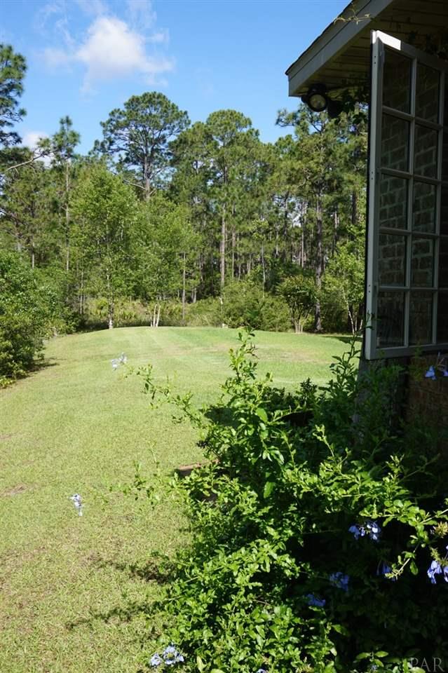 2292 Valley Road Navarre, FL 32566 - Photo 30 of 50 Gallery Image 30