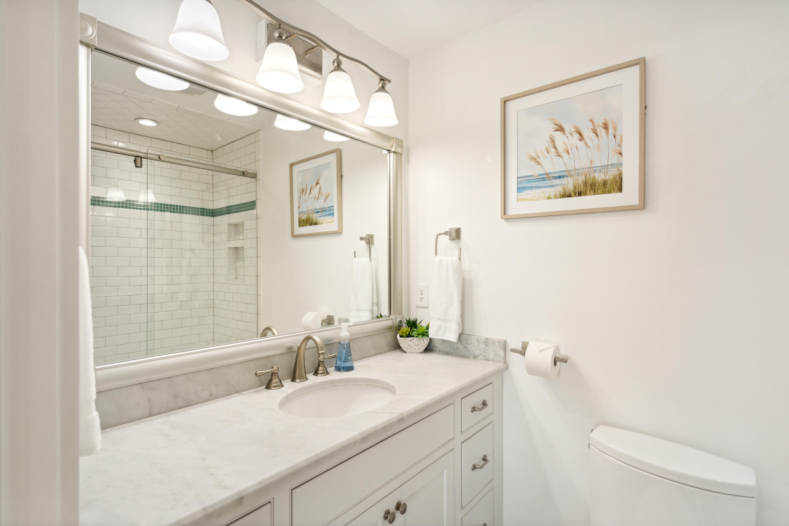 603 East Arctic Avenue Folly Beach, SC 29439 - Photo 28 of 80 603EastArcticAve-KeenEyeMarketing-017 (1