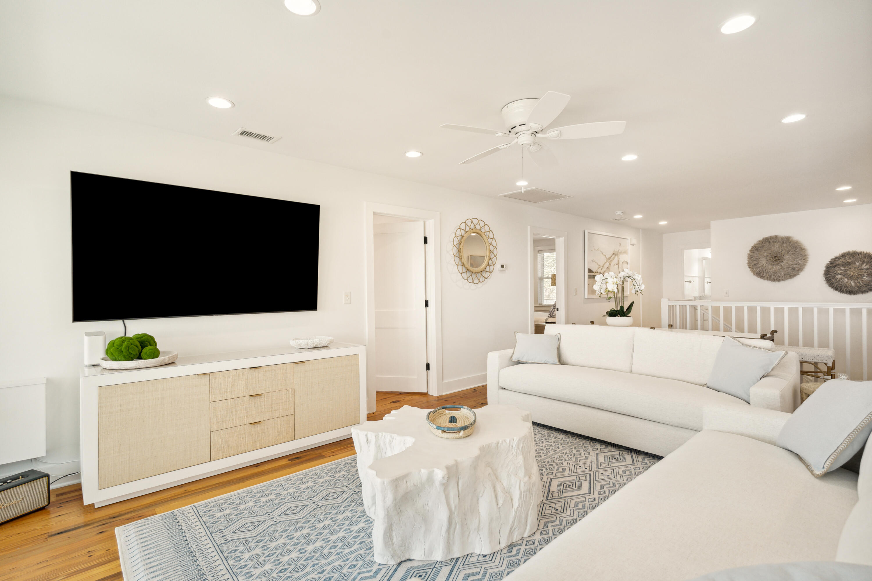 603 East Arctic Avenue Folly Beach, SC 29439 - Photo 6 of 80 603EastArcticAve-KeenEyeMarketing-014 (1