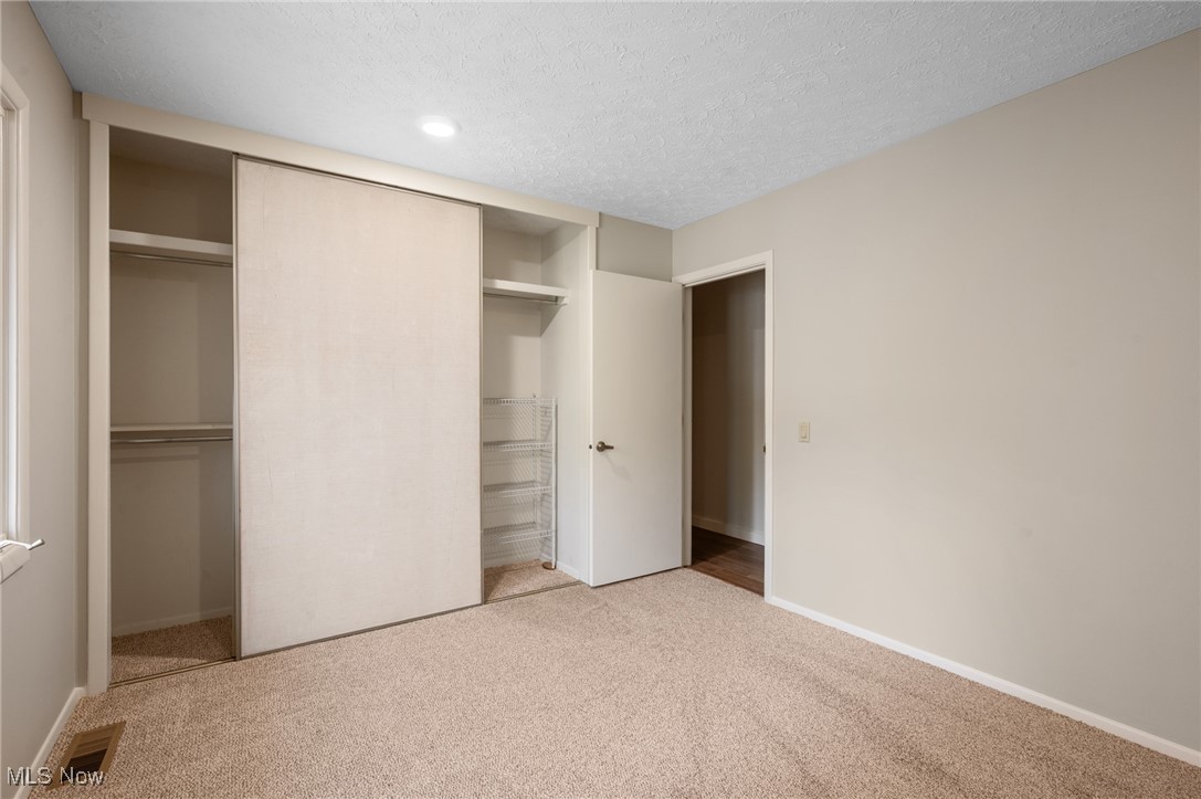 10830 Gate Post Road Strongsville, OH 44149 - Photo 24 of 48 Gallery Image 24