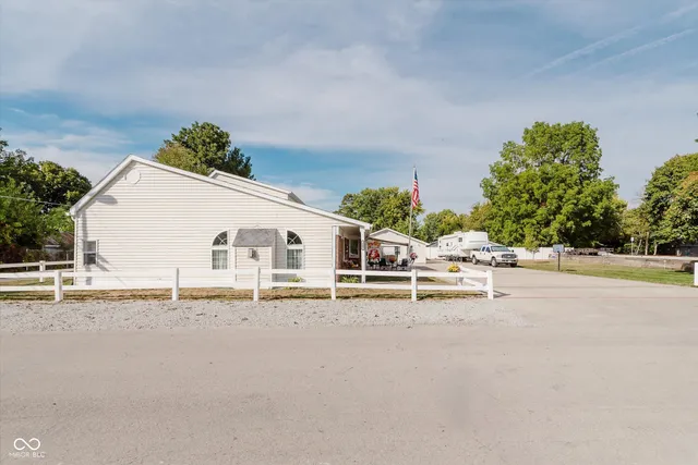 $559,900 | 140 Wiley Street, Cicero, IN 46034