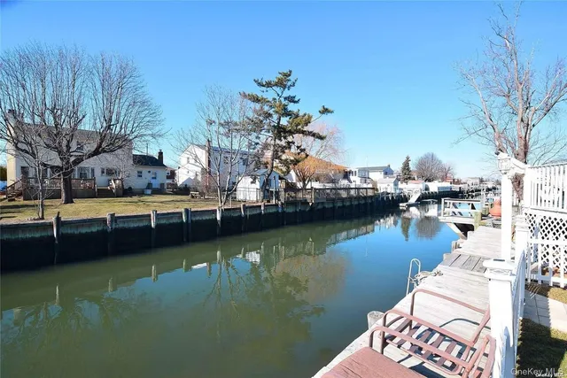 a view of a lake with houses