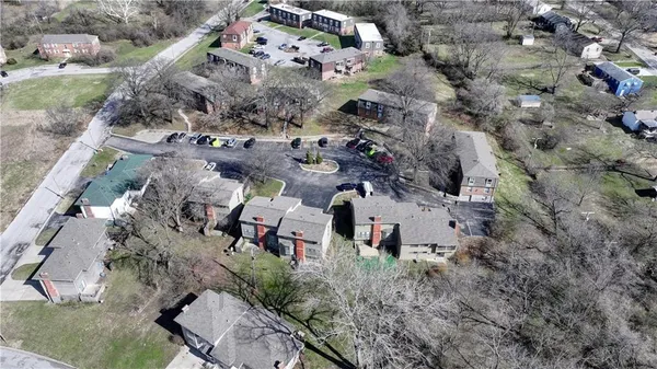 $2,450,000 | 8627 Countryshire Lane, Kansas City, MO 64138