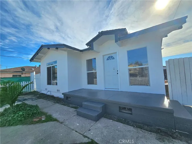$725,000 | 1924 West Arlington Street, Long Beach, CA 90810