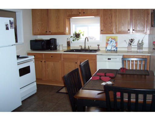 79 Appleton Road Auburn, MA 01501 - Photo 6 of 15 Gallery Image 6