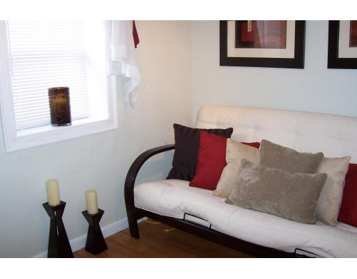 79 Appleton Road Auburn, MA 01501 - Photo 10 of 15 Gallery Image 10