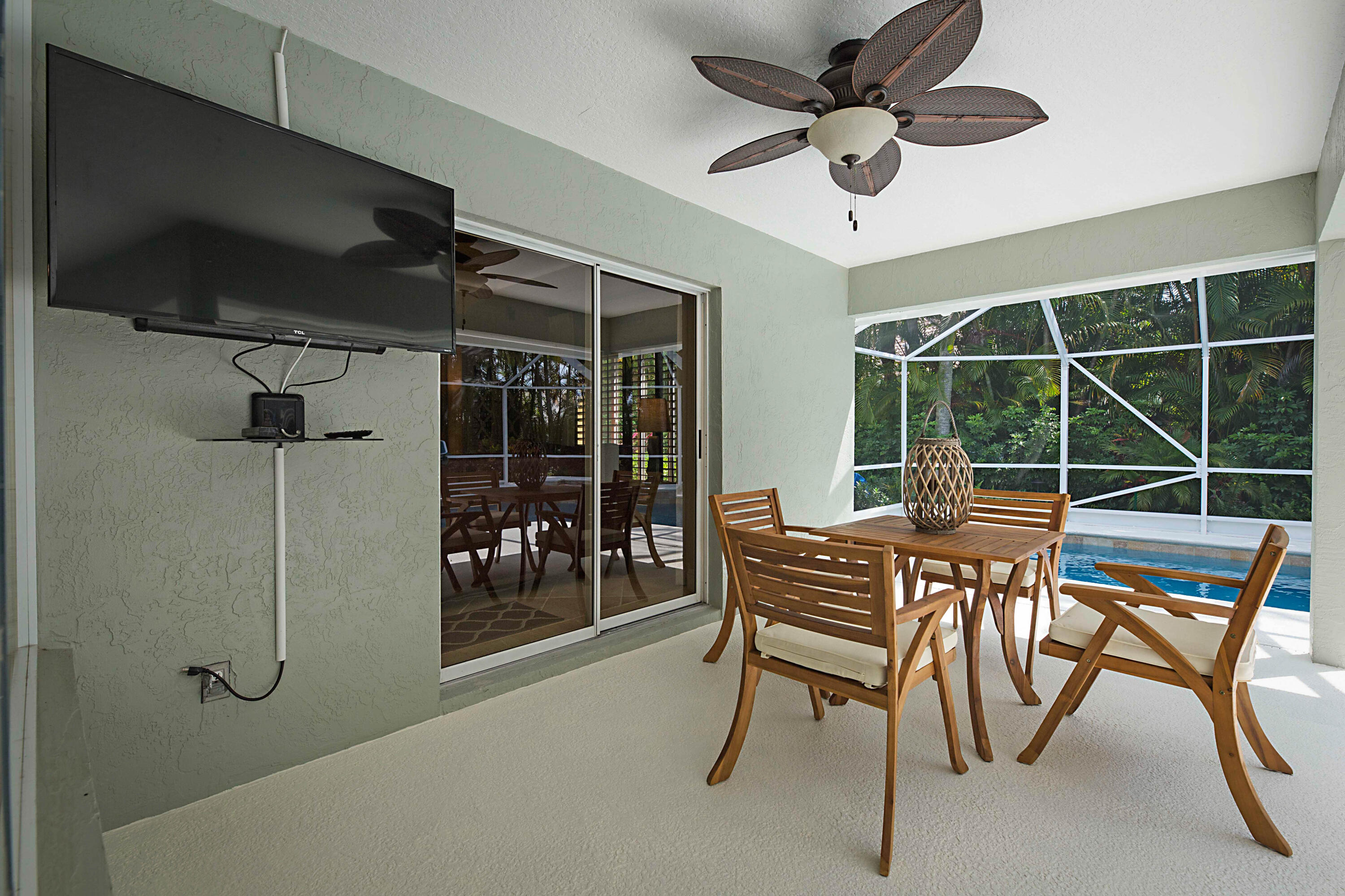 231 Longshore Drive Jupiter, FL 33458 - Photo 36 of 39 Covered Patio
