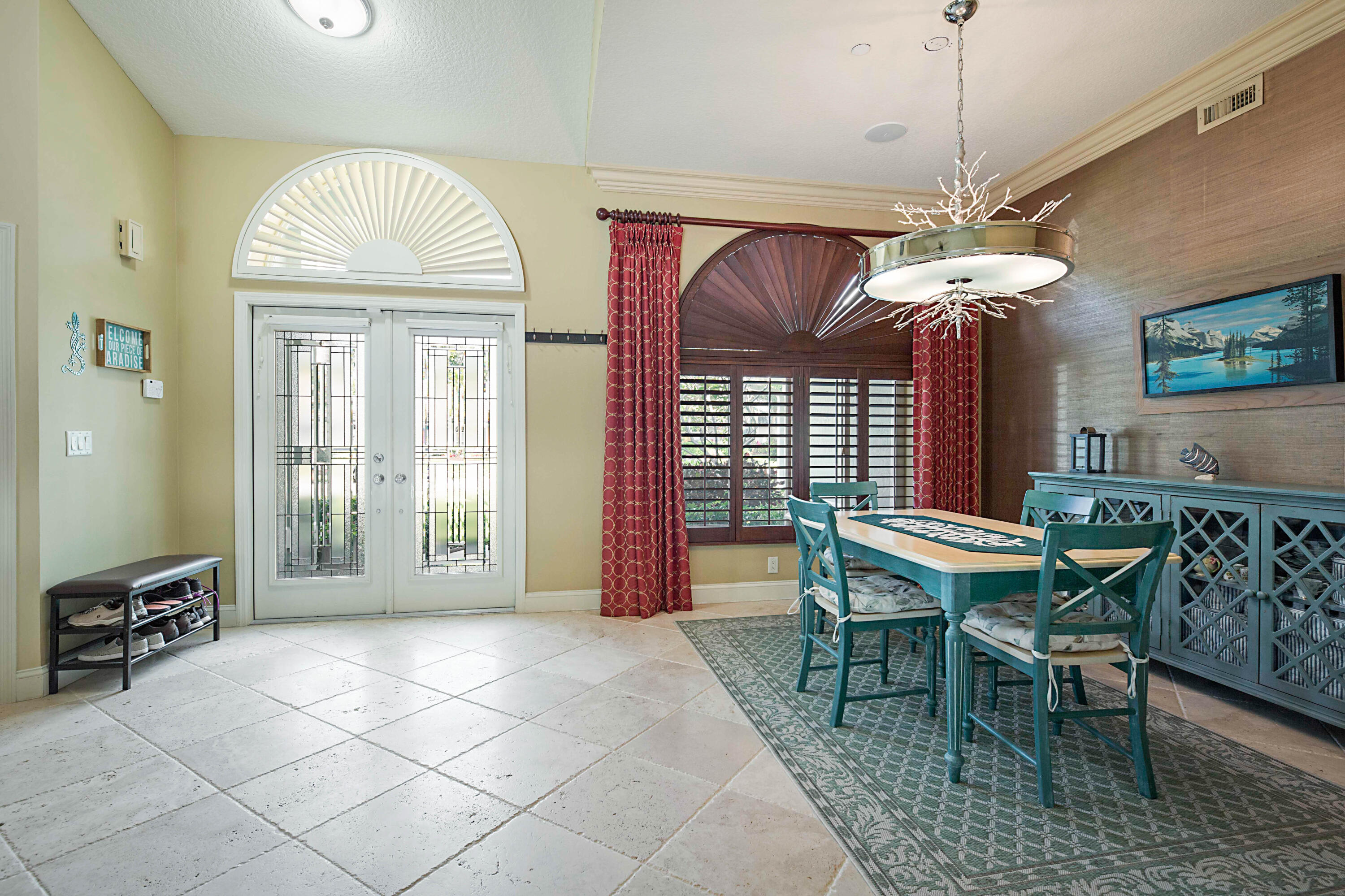 231 Longshore Drive Jupiter, FL 33458 - Photo 7 of 39 Dining Room