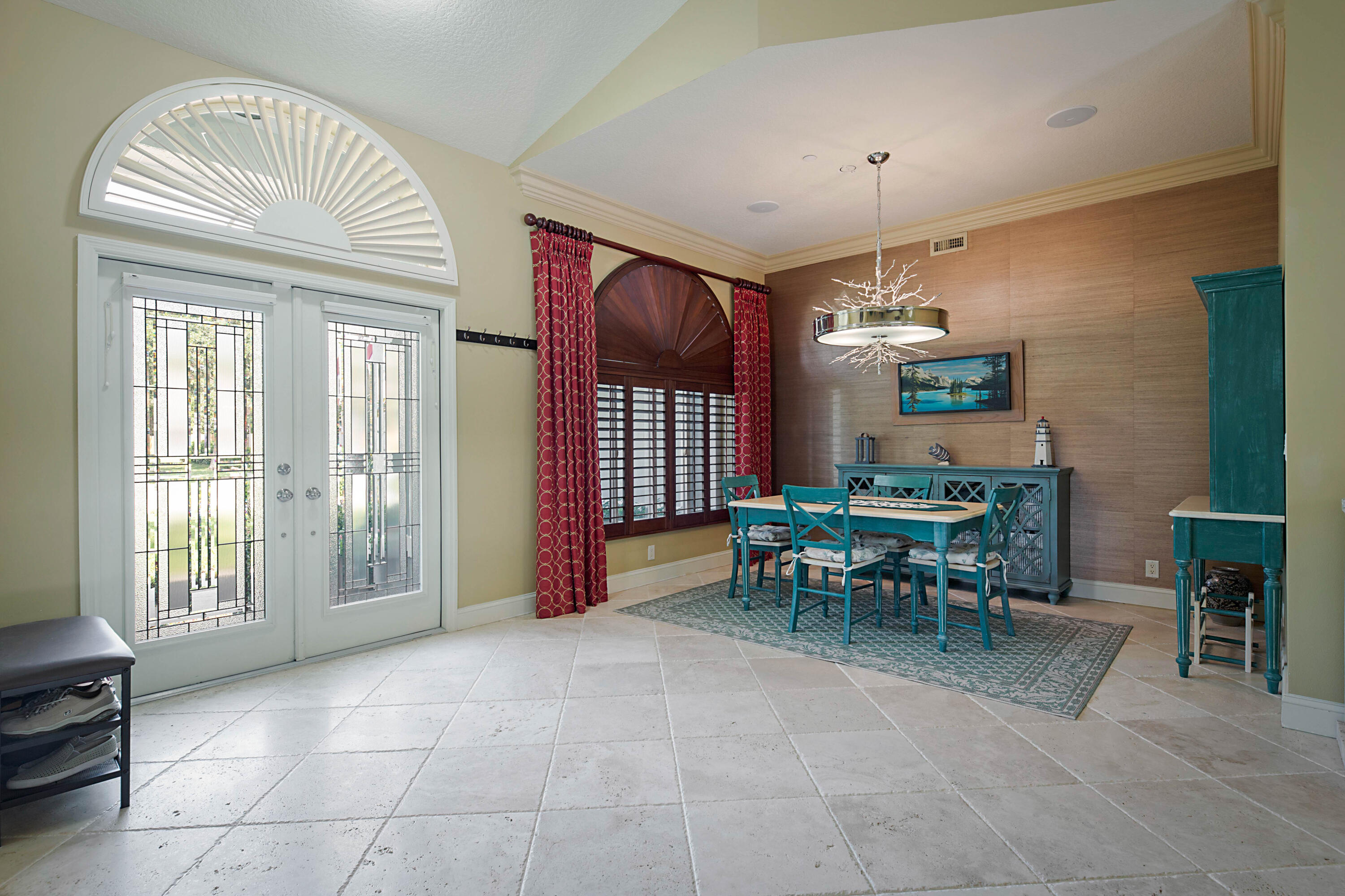 231 Longshore Drive Jupiter, FL 33458 - Photo 8 of 39 Dining Room
