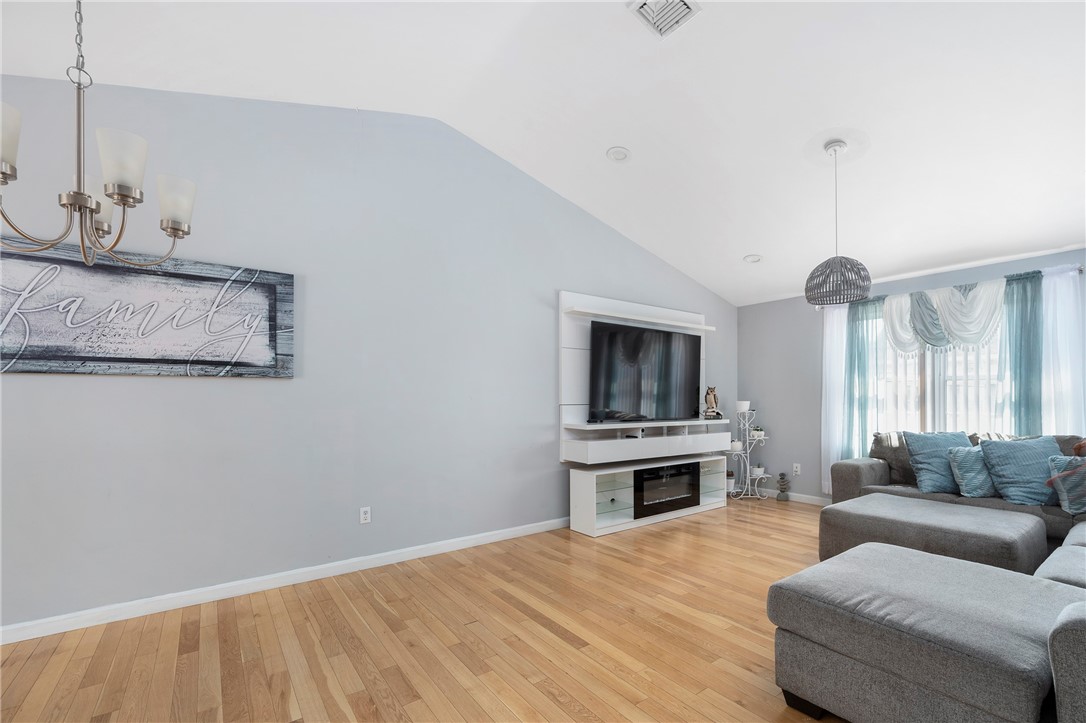 153 River Street Woonsocket, RI 02895 - Photo 7 of 24