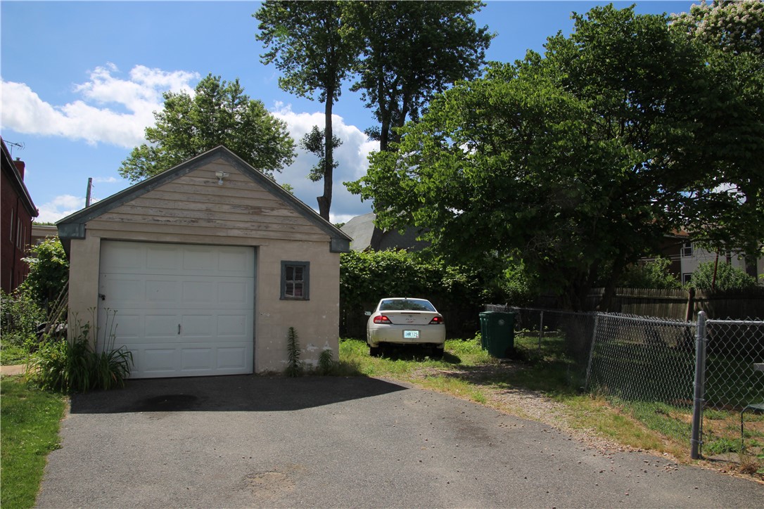 344 2nd Avenue Woonsocket, RI 02895 - Photo 5 of 26