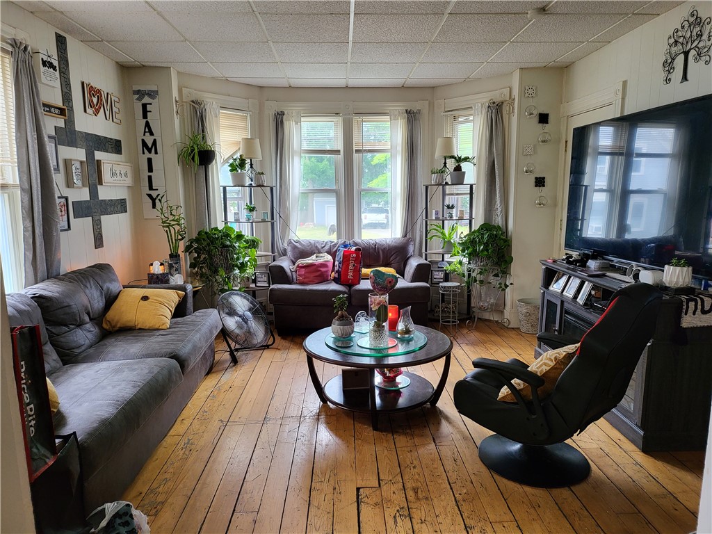 344 2nd Avenue Woonsocket, RI 02895 - Photo 8 of 26