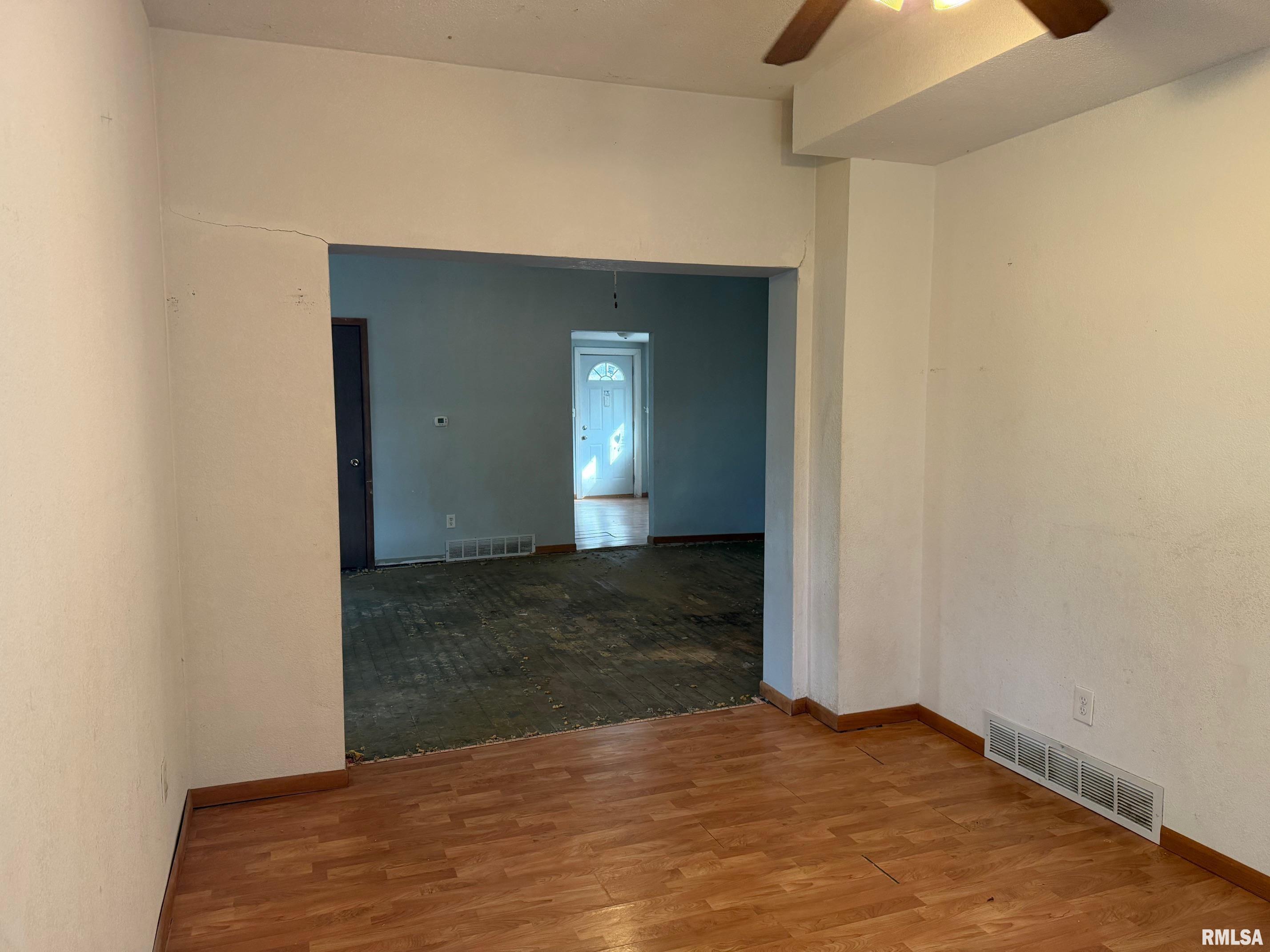 718 22nd Street A Moline, IL 61265 - Photo 4 of 14