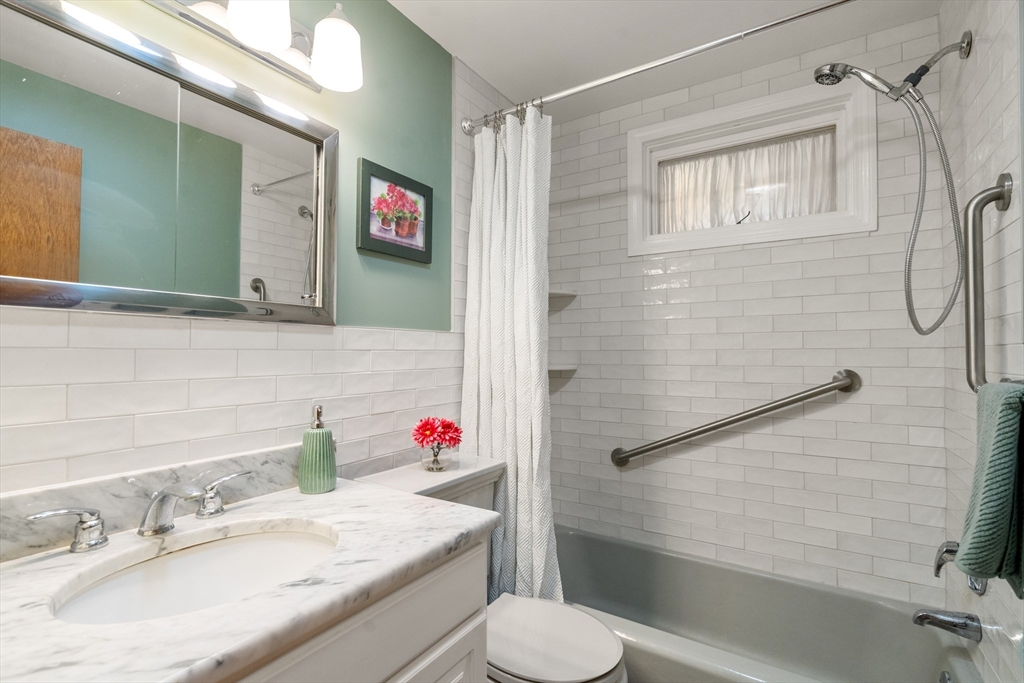 20 Brooks Road Sudbury, MA 01776 - Photo 17 of 42