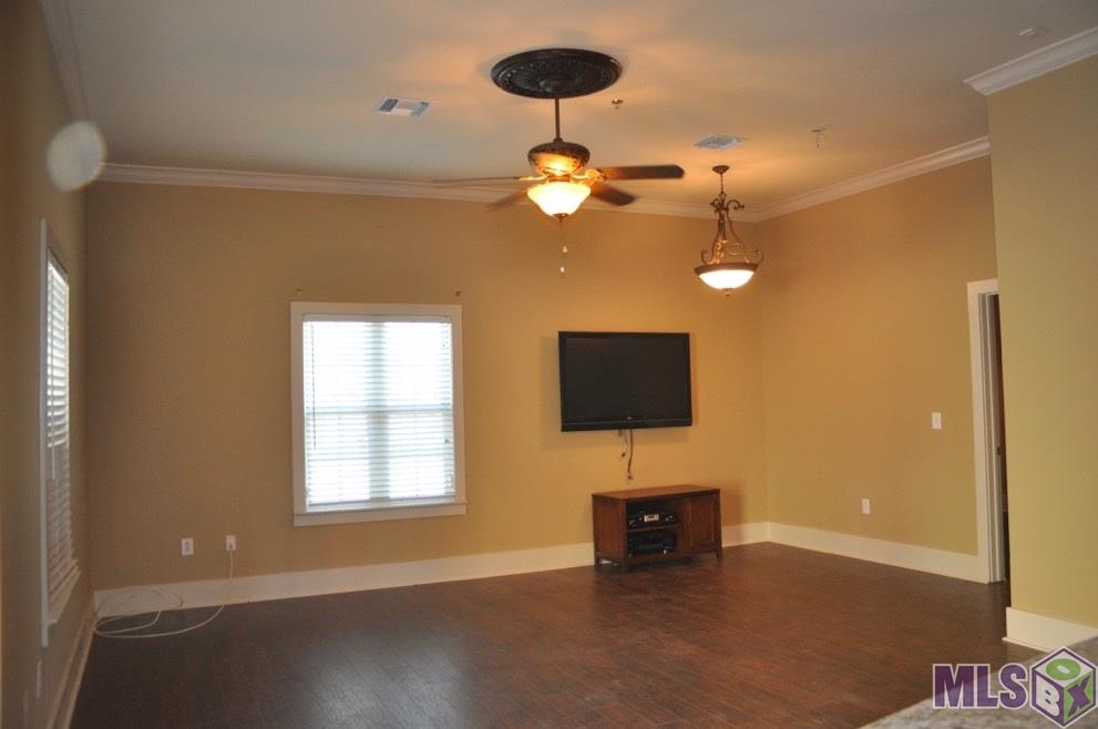 3347 Nicholson Drive, Unit B112 Baton Rouge, LA 70802 - Photo 3 of 9